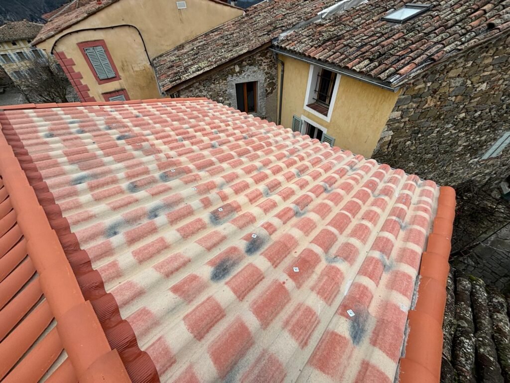 Toitures de bastides et bâtiments viticoles